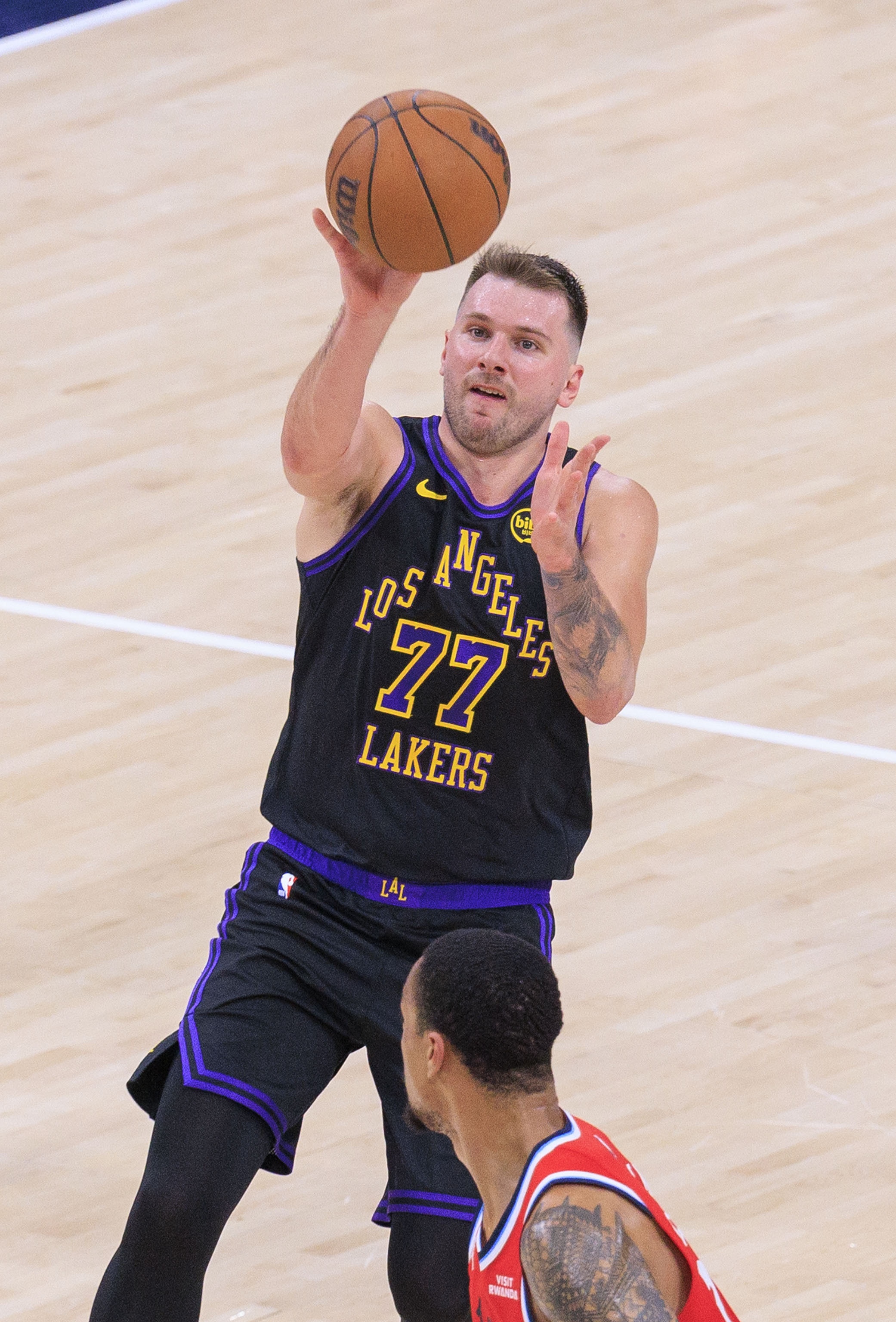 博鱼体育官方网站-下场打湖人！马绍尔：尽所能限制东契奇 他就是为关键时刻而生的