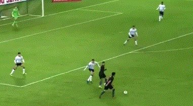 1612988835870090258.gif 6090.gif