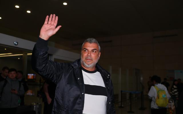 中超冠军主帅离任！奥拉罗尤：对球迷球员说声抱歉